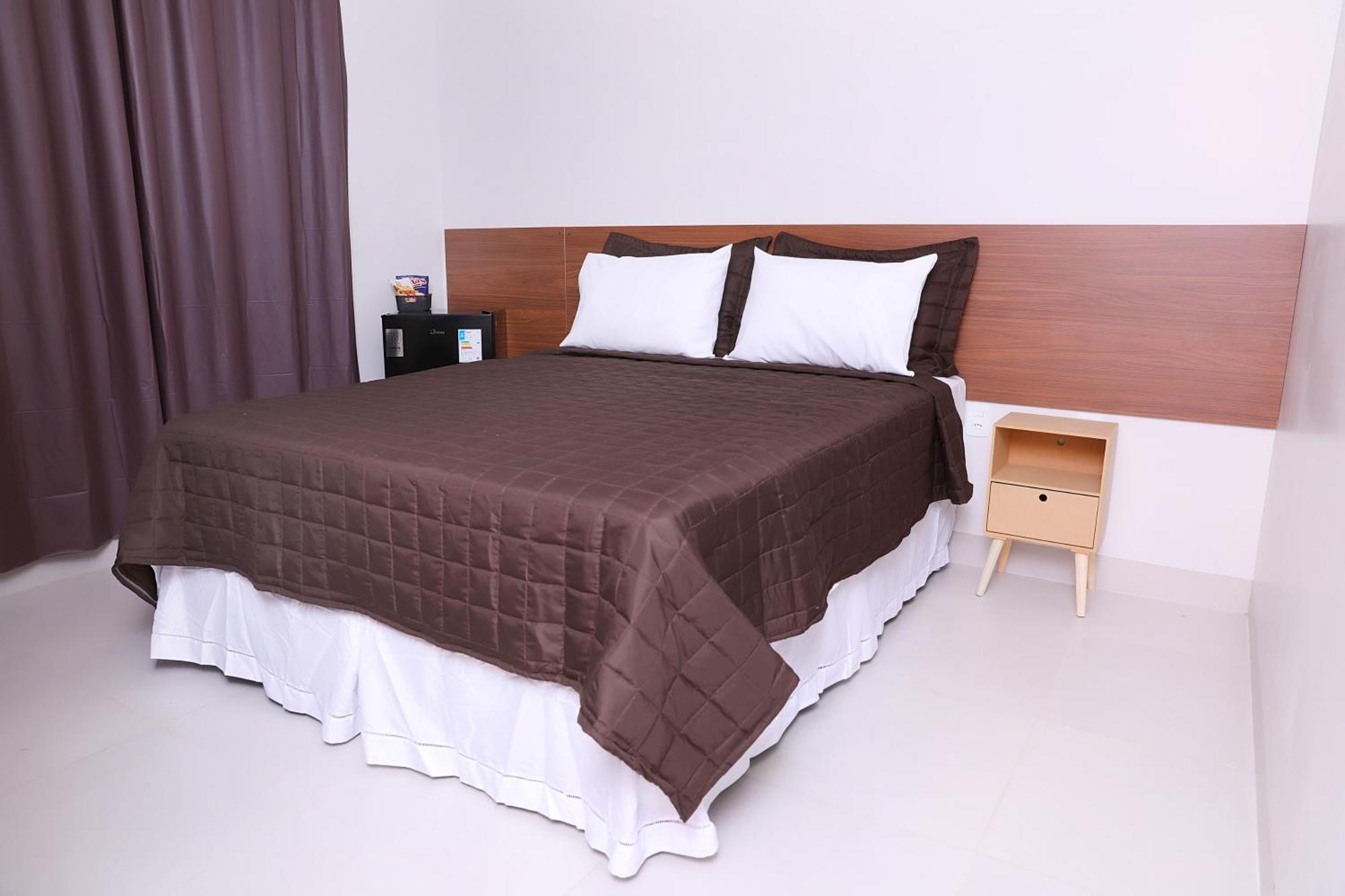 Quirinopolis Hotel Borges מראה חיצוני תמונה